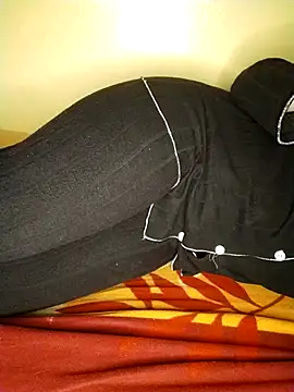 Snapshot of 3ahhd chatting on 11.26.25 3ahhd online show from 11.26.25