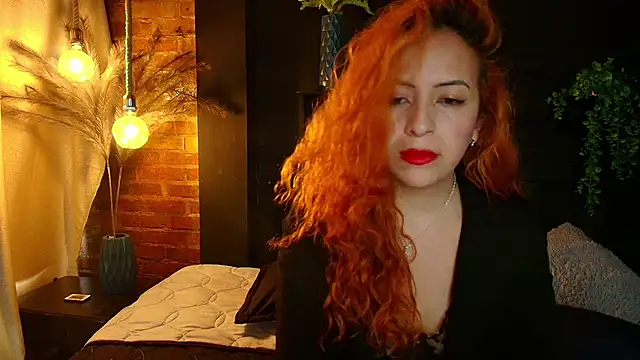 Snapshot of sahra_taylor_ chatting on 02.07.26 sahra taylor online show from 02.07.26