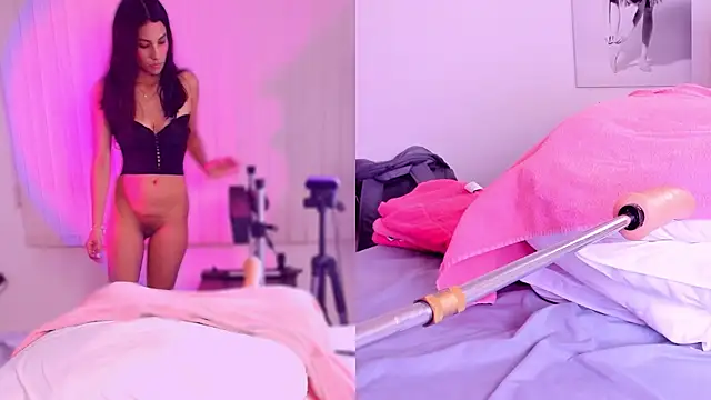 Kinky Mindy  online show from 04.19.26