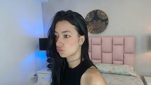 Zoe Vixen online show from 02.01.25