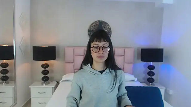 Zoe Vixen online show from 02.26.25