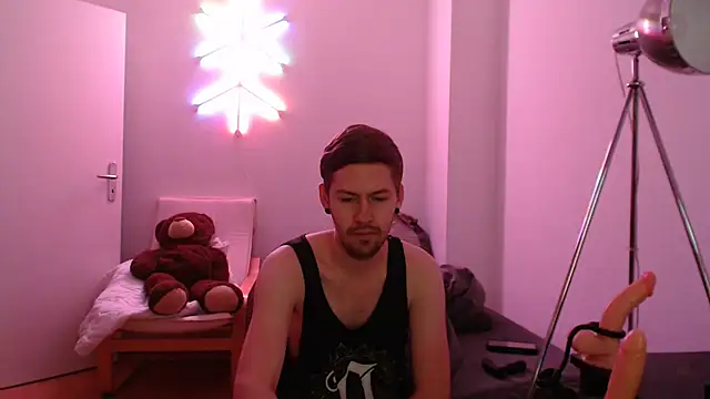 jonny-bisexual online show from 12.12.24