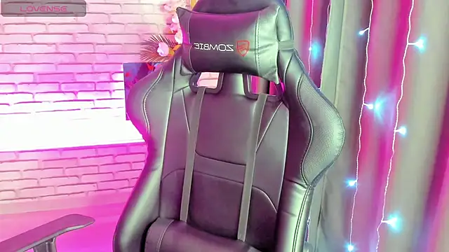 Tonya Gray online show from 12.21.24