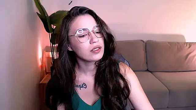 Snapshot of M_Sensual chatting on 09.09.25 M Sensual online show from 09.09.25