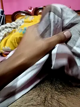 Snapshot of riyajfuckboy chatting on 12.15.24 riyajfuckboy online show from 12.15.24