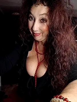 Snapshot of GypsyEsmeralda chatting on 09.23.25 GypsyEsmeralda online show from 09.23.25
