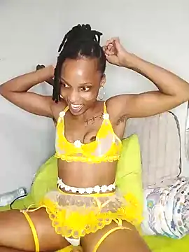 Snapshot of FreakySag_8888 chatting on 01.24.25 FreakySag 8888 online show from 01.24.25