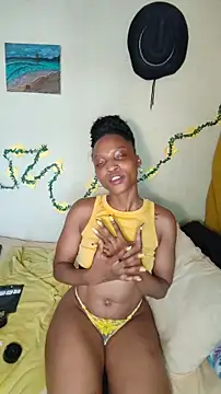 Snapshot of FreakySag_8888 chatting on 11.20.25 FreakySag 8888 online show from 11.20.25