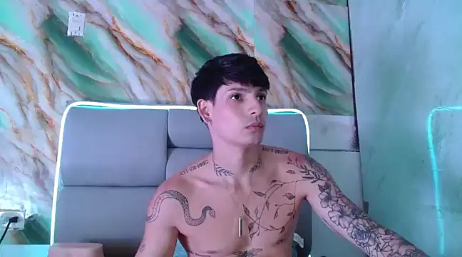 Apolo Hidalgo01 online show from 03.08.25