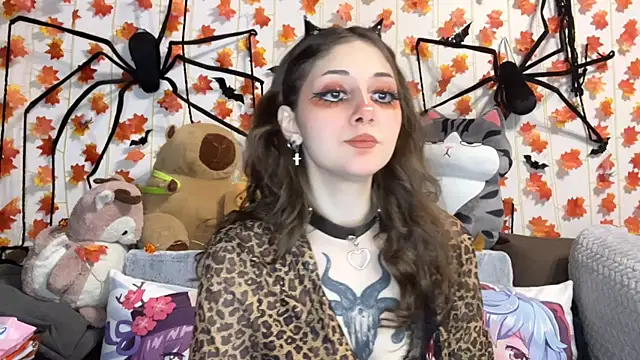 Snapshot of _Devill_Baby chatting on 09.26.25 Devill Baby online show from 09.26.25