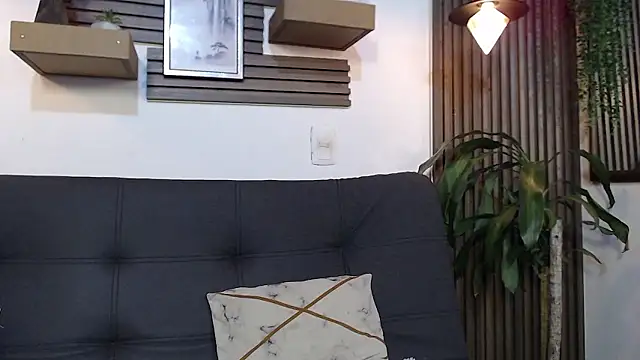 Snapshot of rihannagil chatting on 01.19.26 rihannagil online show from 01.19.26