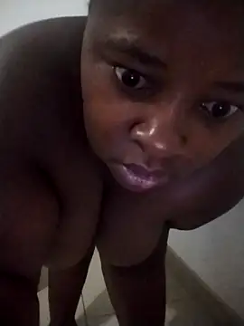 Snapshot of HotBootyBabe90 chatting on 02.13.26 HotBootyBabe90 online show from 02.13.26