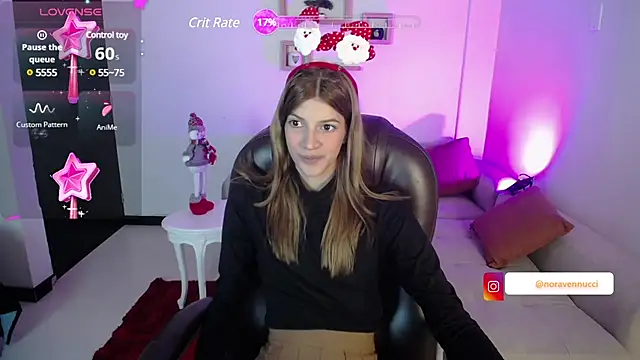 Snapshot of Nora_Vennucci chatting on 12.17.24 Nora Vennucci online show from 12.17.24