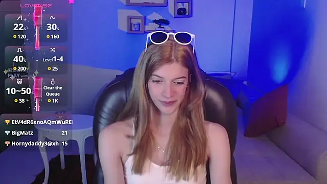 Snapshot of Nora_Vennucci chatting on 01.07.25 Nora Vennucci online show from 01.07.25