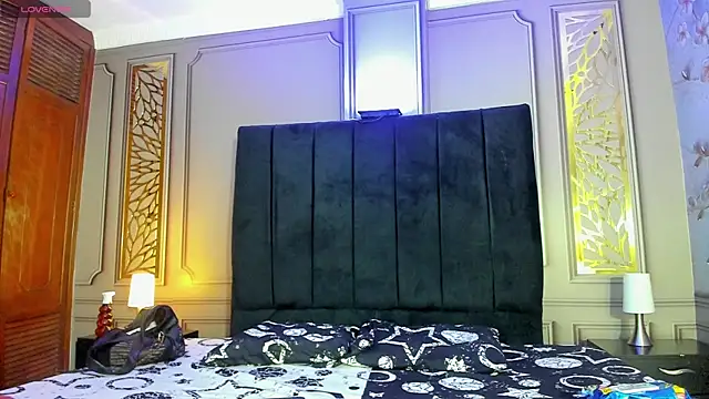 mature bigass   online show from 02.22.25