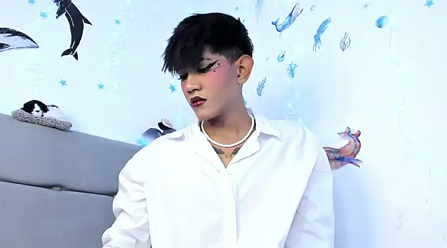 andrew uwu  online show from 12.11.24