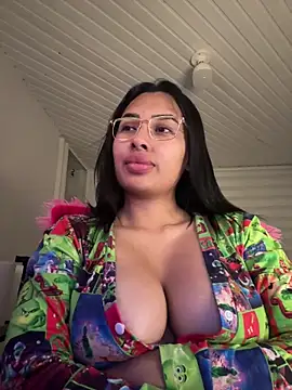 Anily Lovely online show from 03.04.26