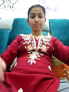 Snapshot of Aleena_Rai chatting on 02.03.25 Aleena Rai online show from 02.03.25