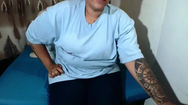 Snapshot of Indian_candyXX chatting on 12.03.25 Indian candyXX online show from 12.03.25