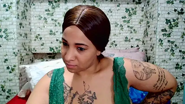 Snapshot of Indian_candyXX chatting on 02.16.26 Indian candyXX online show from 02.16.26