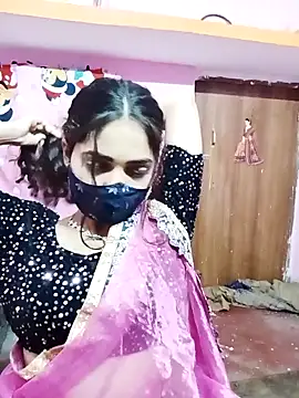 Snapshot of Cute-Simmi chatting on 12.02.24 Cute-Simmi online show from 12.02.24