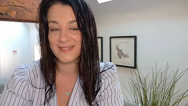 flatwhite0 online show from 04.27.26