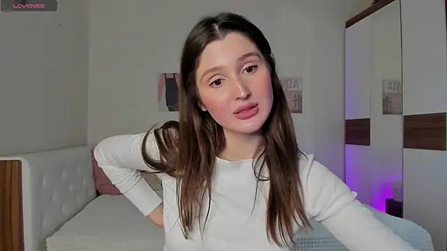 tender babyy online show from 01.31.25