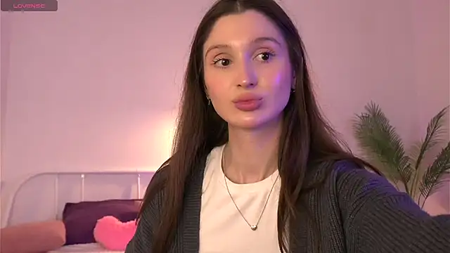 tender babyy online show from 09.15.25