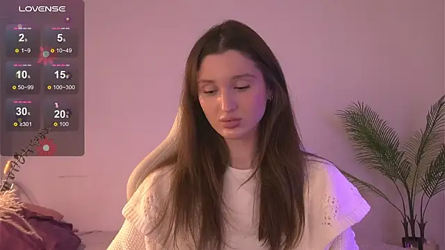 Snapshot of tender_babyy chatting on 11.09.25 tender babyy online show from 11.09.25