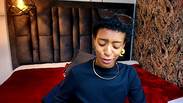 Zia Green online show from 05.12.26