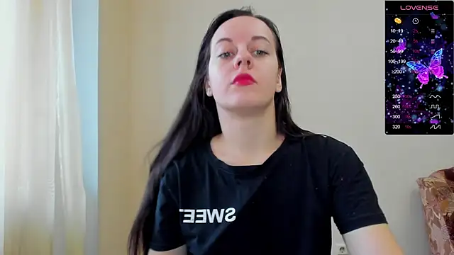 Sabrina Lavv online show from 10.15.25