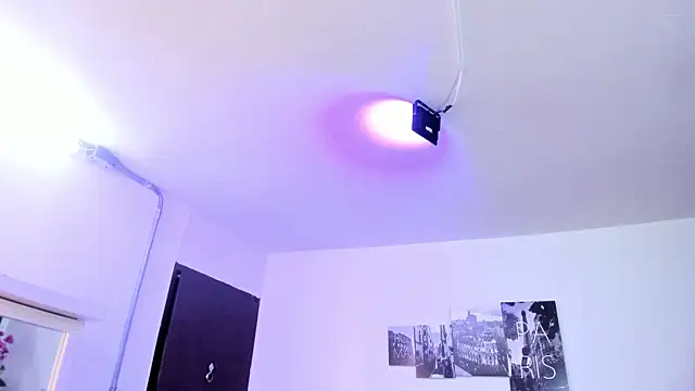 Amy Kiitty  online show from 11.03.25