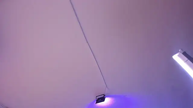 Amy Kiitty  online show from 12.02.25