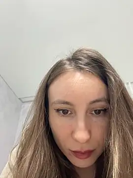 viviandaimond1 online show from 04.16.26