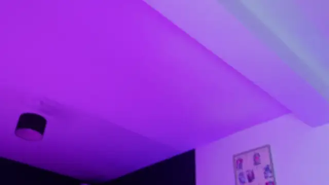 Snapshot of Lorennameliyy chatting on 11.19.25 Lorennameliyy online show from 11.19.25