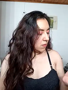 Emi chik online show from 10.16.25