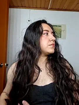 Emi chik online show from 05.15.26