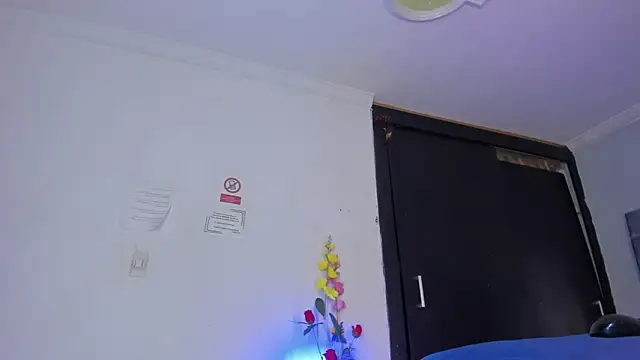 Eyleen Santos online show from 03.28.26