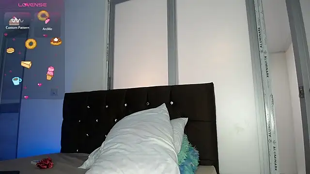 Sweet hot mia online show from 03.12.26