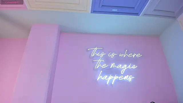 KatieNolan 1 online show from 02.05.26