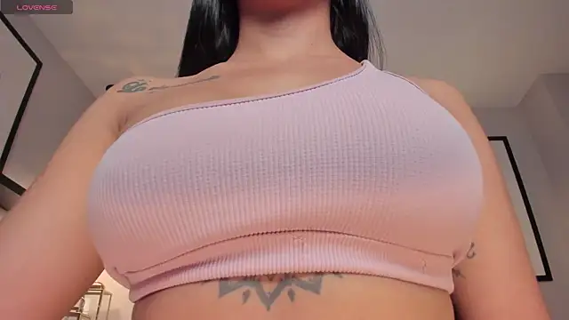 KatieNolan 1 online show from 02.20.26