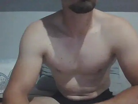 Snapshot of LoveEveryWet chatting on 09.29.25 LoveEveryWet online show from 09.29.25