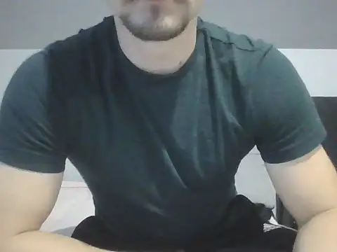 Snapshot of LoveEveryWet chatting on 11.07.25 LoveEveryWet online show from 11.07.25