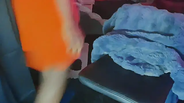 Pressure69mee online show from 01.30.25