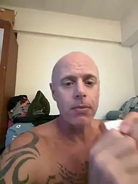 luv2masterb8247 online show from 12.13.24