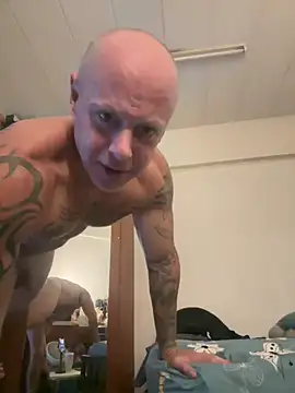 luv2masterb8247 online show from 12.20.24