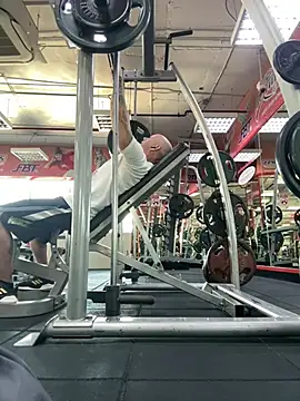 luv2masterb8247 online show from 12.21.24