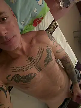 luv2masterb8247 online show from 12.26.24