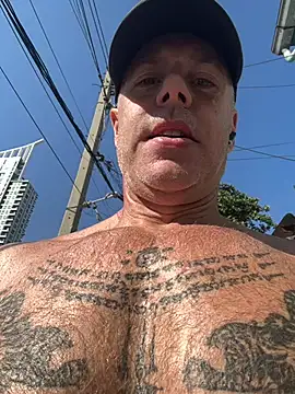 luv2masterb8247 online show from 01.01.25