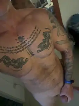 luv2masterb8247 online show from 02.27.25